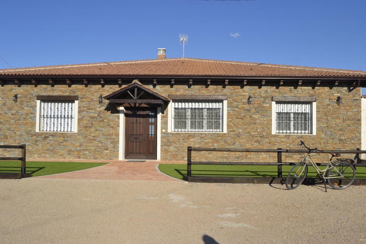 El Capricho De Los Carrascos Juarros de Voltoya Екстер'єр фото